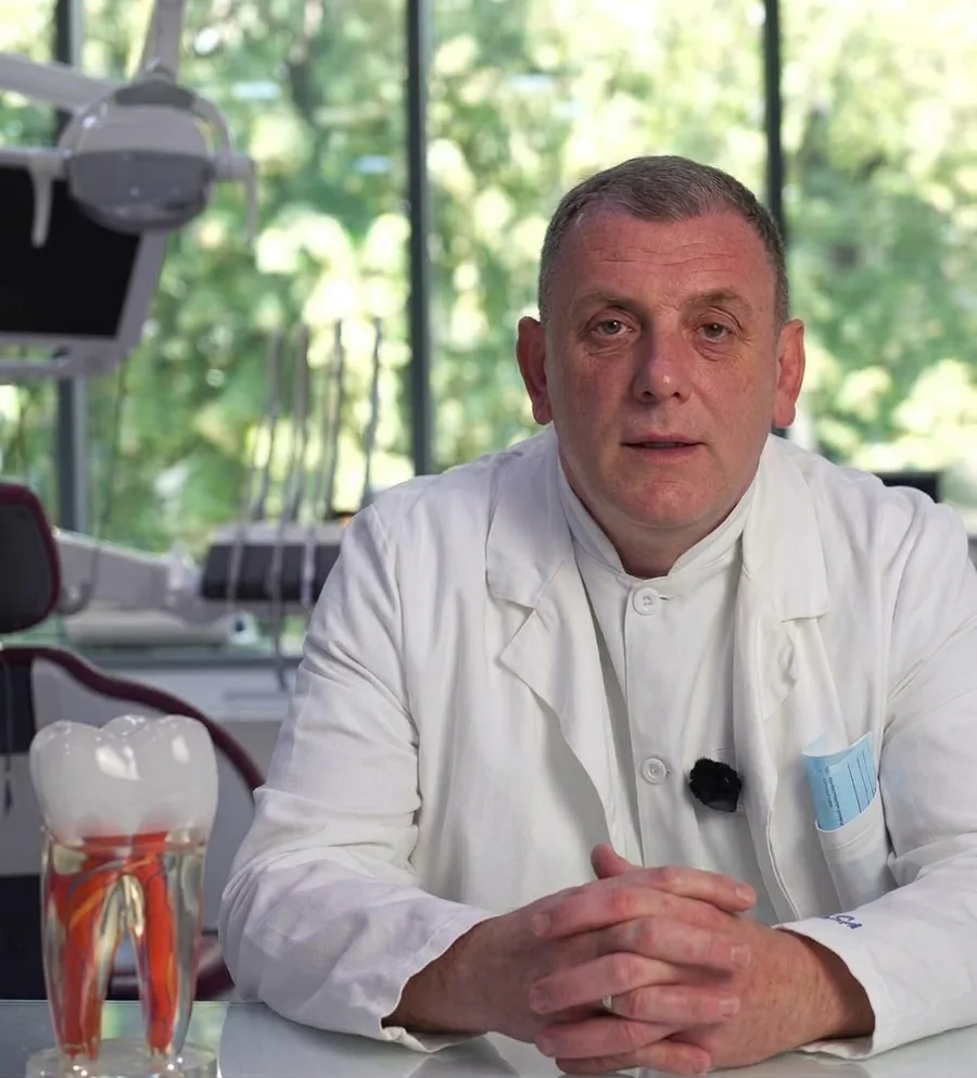 Ermin Cogo, doktor stomatologije